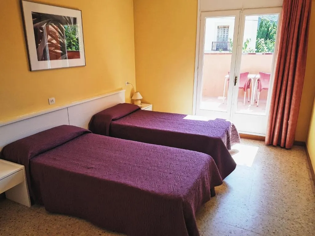 Vista general — Hostal Lara, Llançà