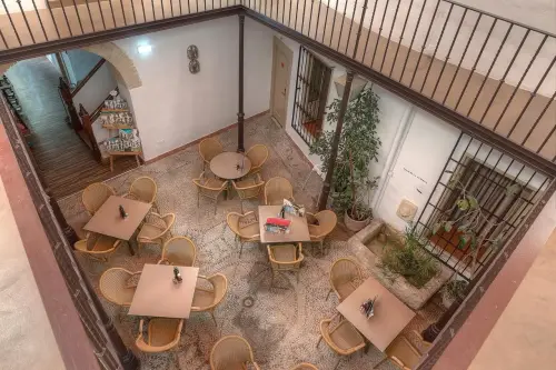 Interior — Los Patios, Córdoba