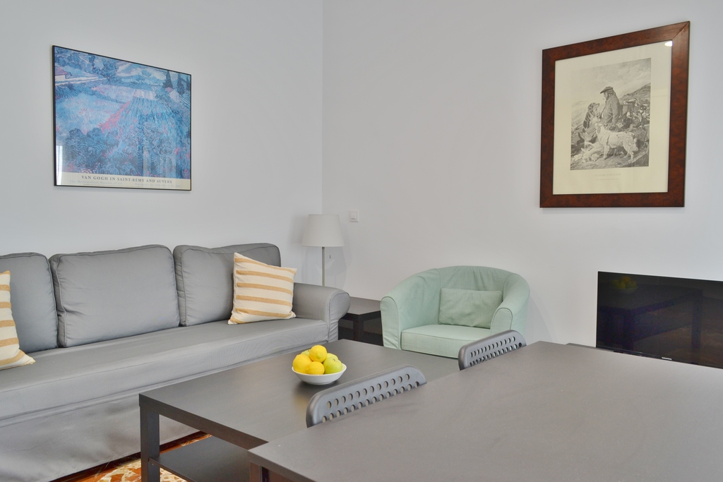 Apartamento de un dormitorio — Apartamentos Cruz Conde, Córdoba