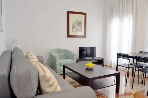Interior — Apartamentos Cruz Conde, Córdoba